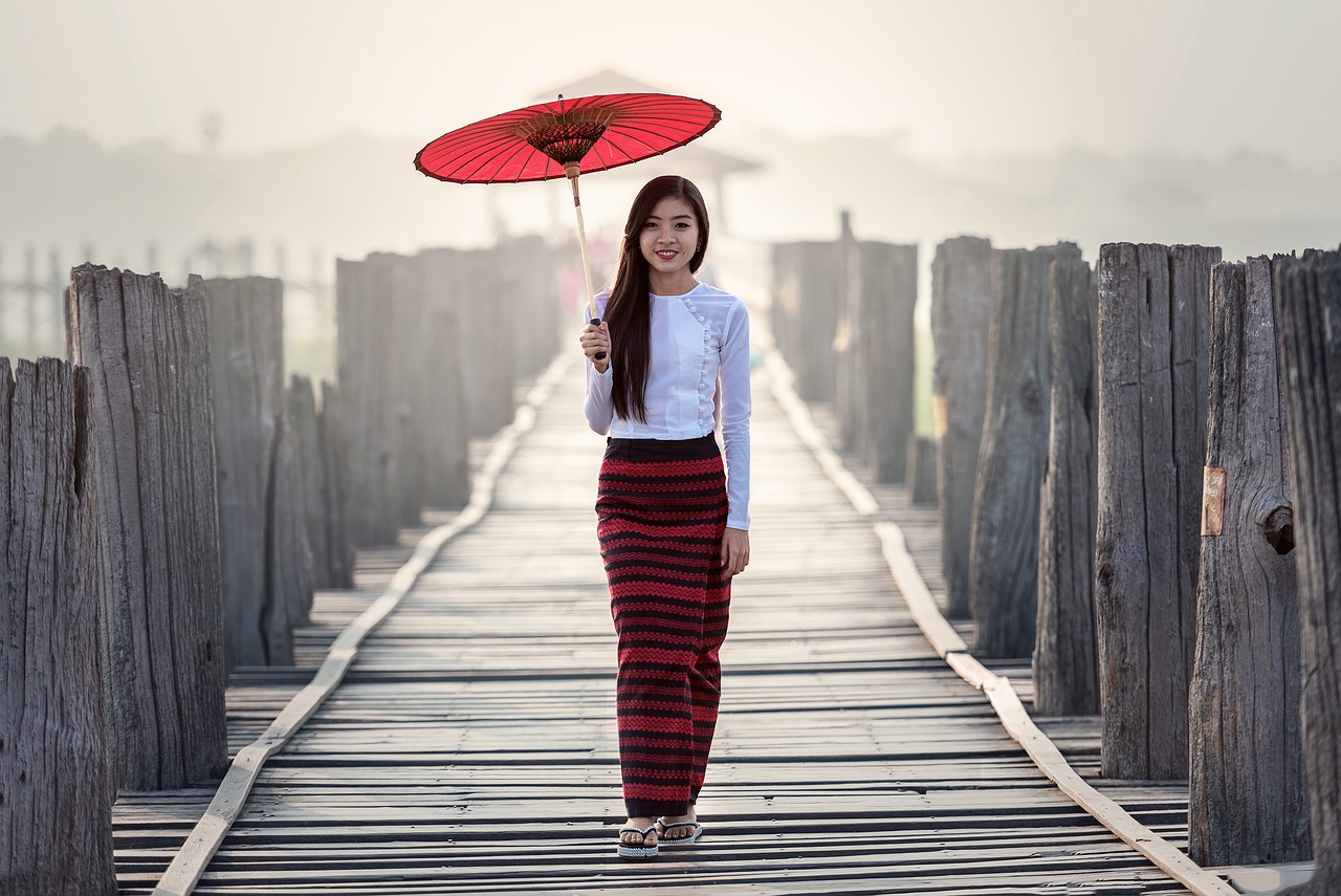 umbrella, vietnamese, tradition, outdoor, thailand, people, traditional, wood, girl, woman, dress, myanmar, burma, mandalay, bridge, asia, walking, gray wood, gray walking, gray bridge, gray umbrella, thailand, people, people, people, people, people